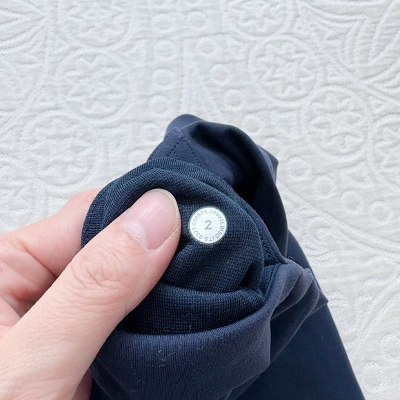 Lululemon Instill High-Rise Tight (25" Inseam), Navy‎ Blue - Picture 6 of 6